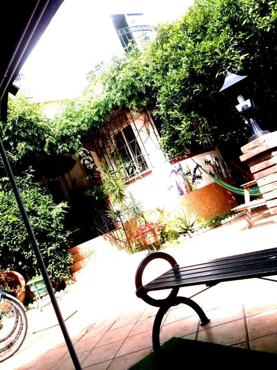 Casa Babylon Backpakers Hostel Málaga Buitenkant foto