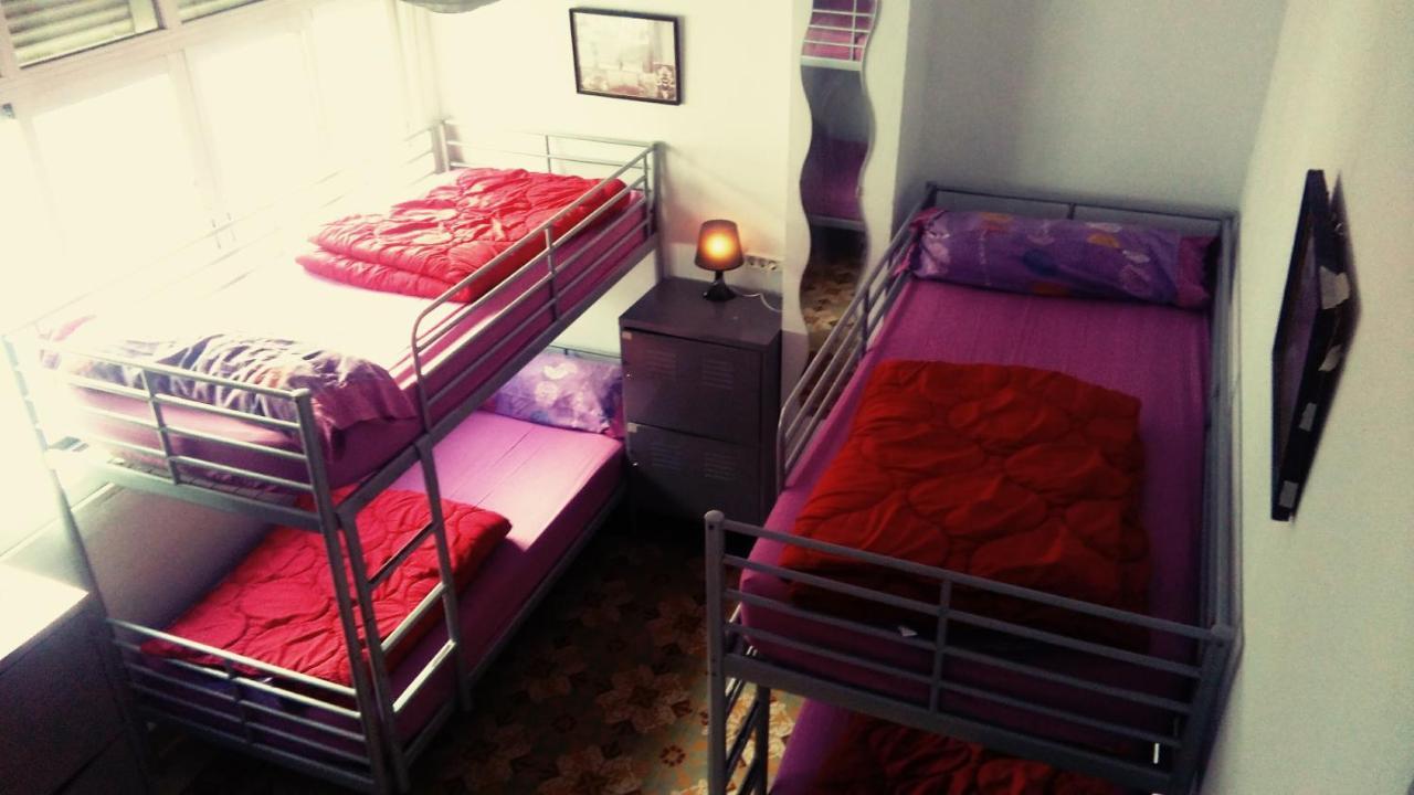 Casa Babylon Backpakers Hostel Málaga Buitenkant foto