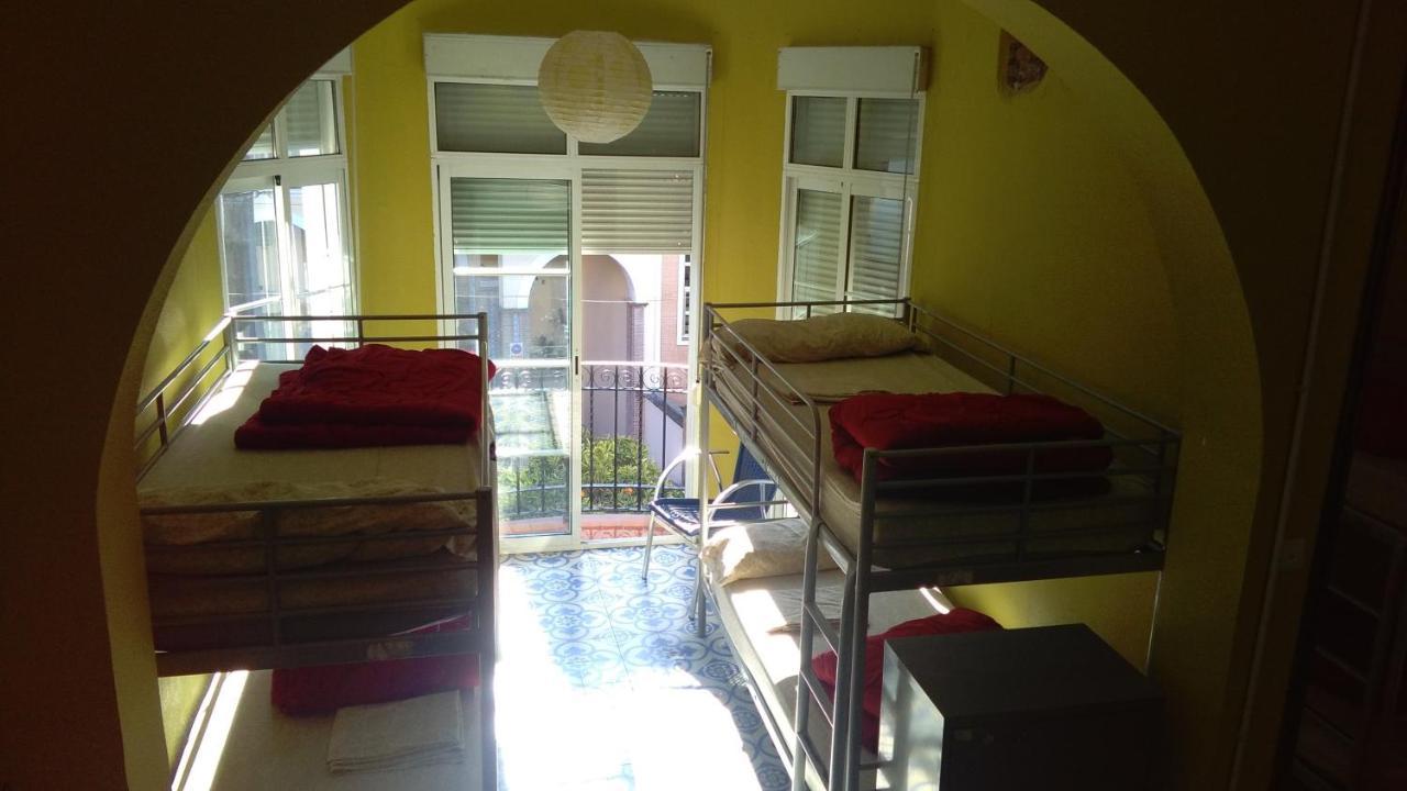 Casa Babylon Backpakers Hostel Málaga Buitenkant foto