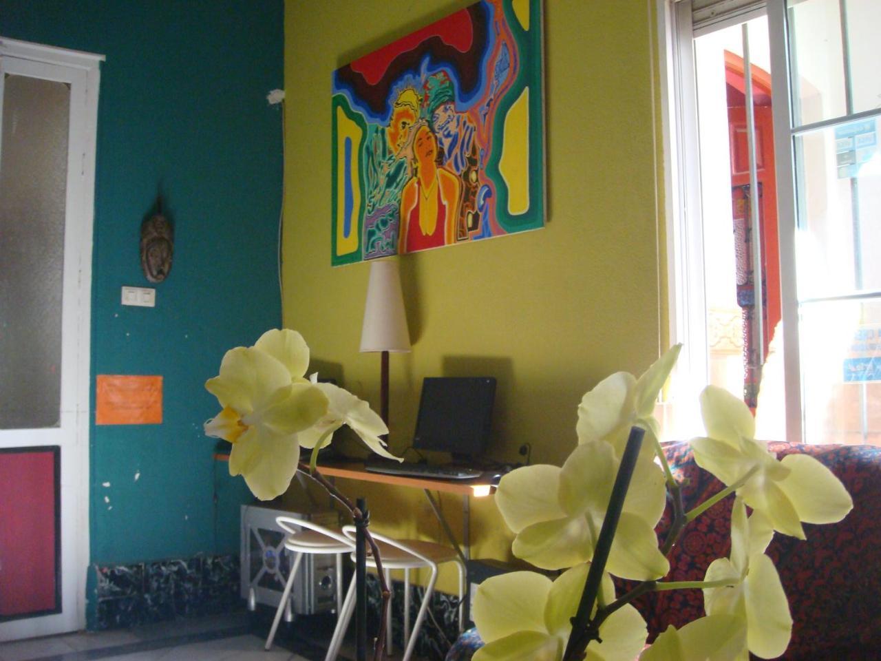 Casa Babylon Backpakers Hostel Málaga Buitenkant foto