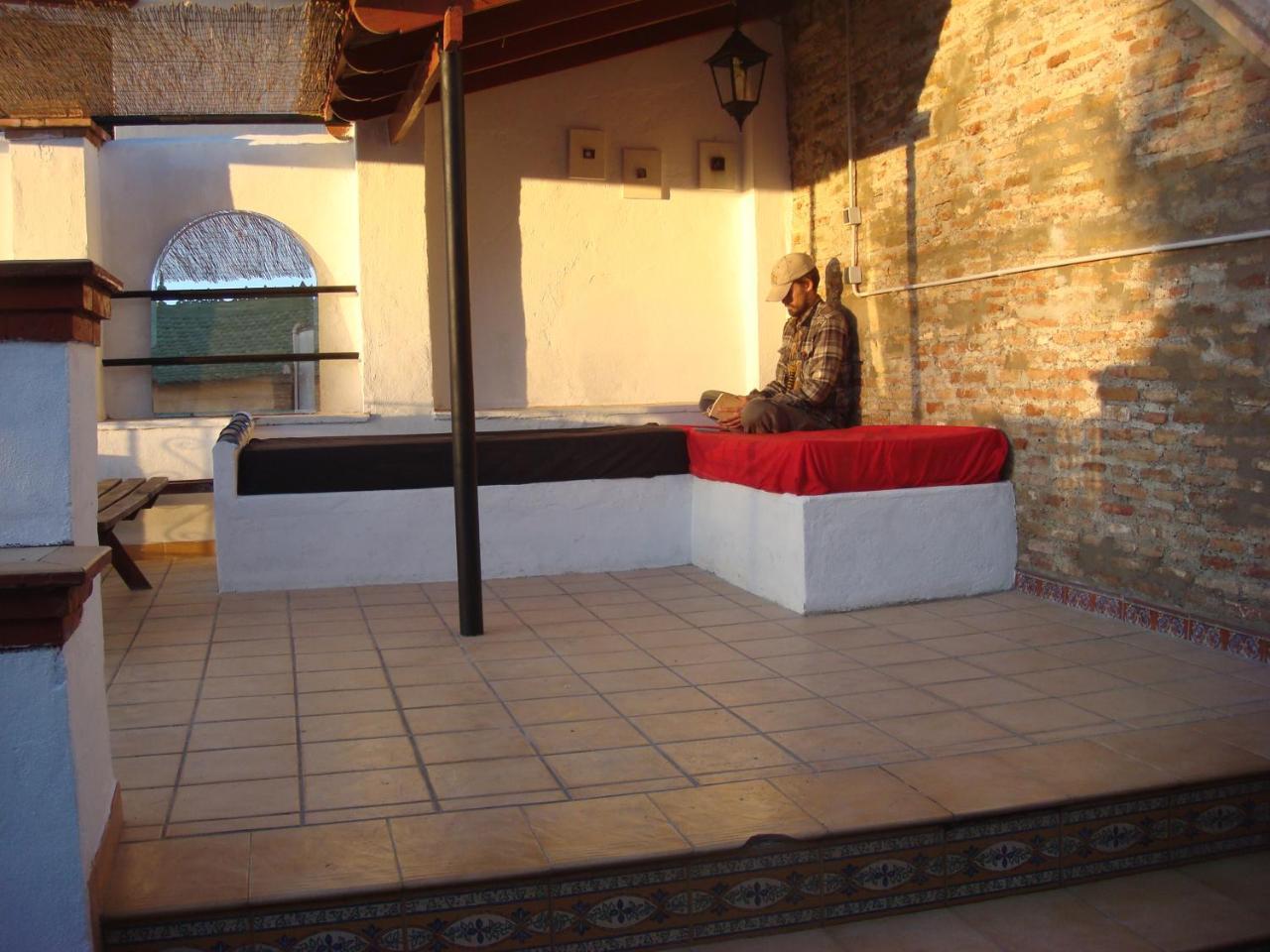 Casa Babylon Backpakers Hostel Málaga Buitenkant foto